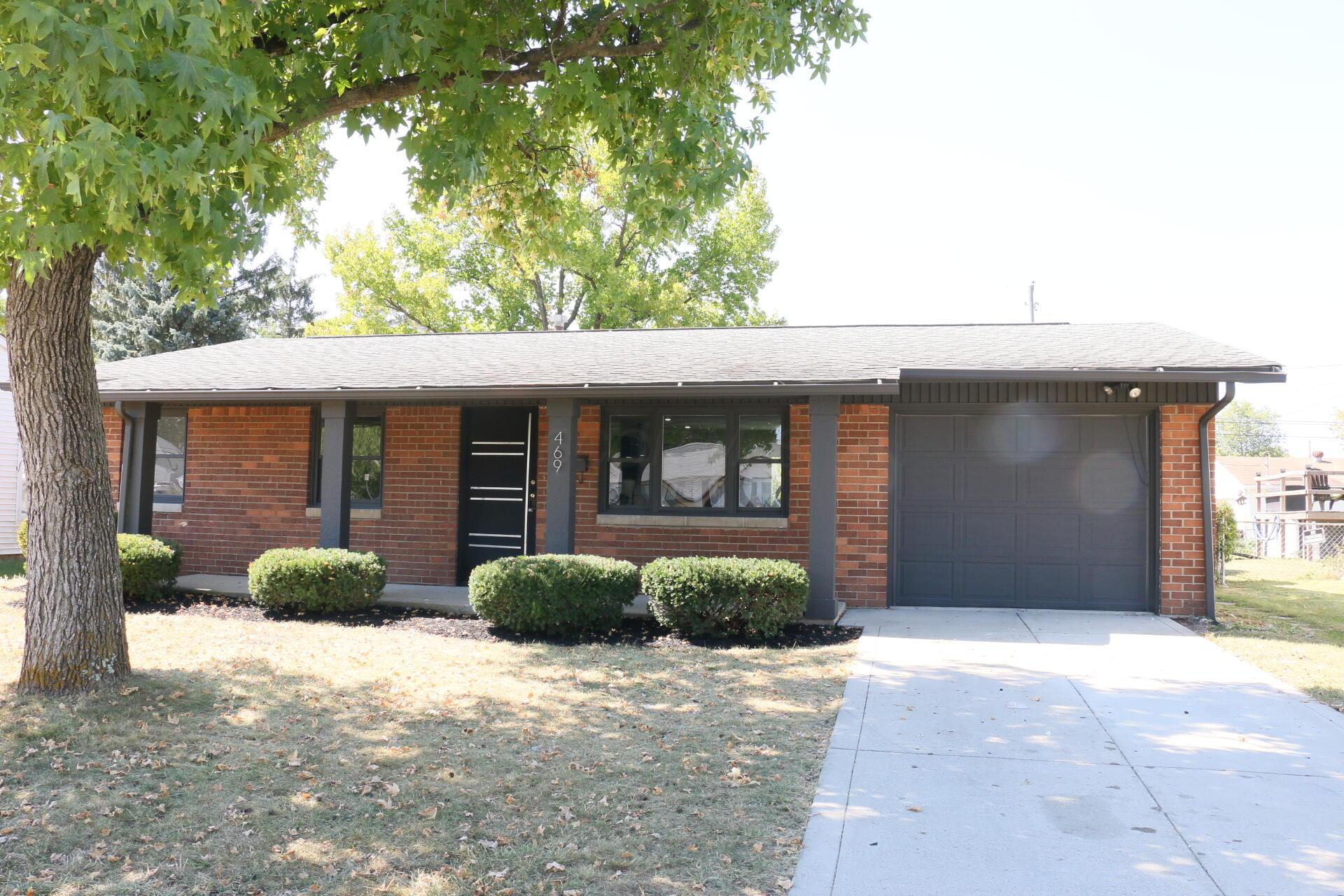 469 Daytona Road Columbus, OH 43228 - Photo 2 of 29 Photo Oct 01 2021, 8 17 54 PM