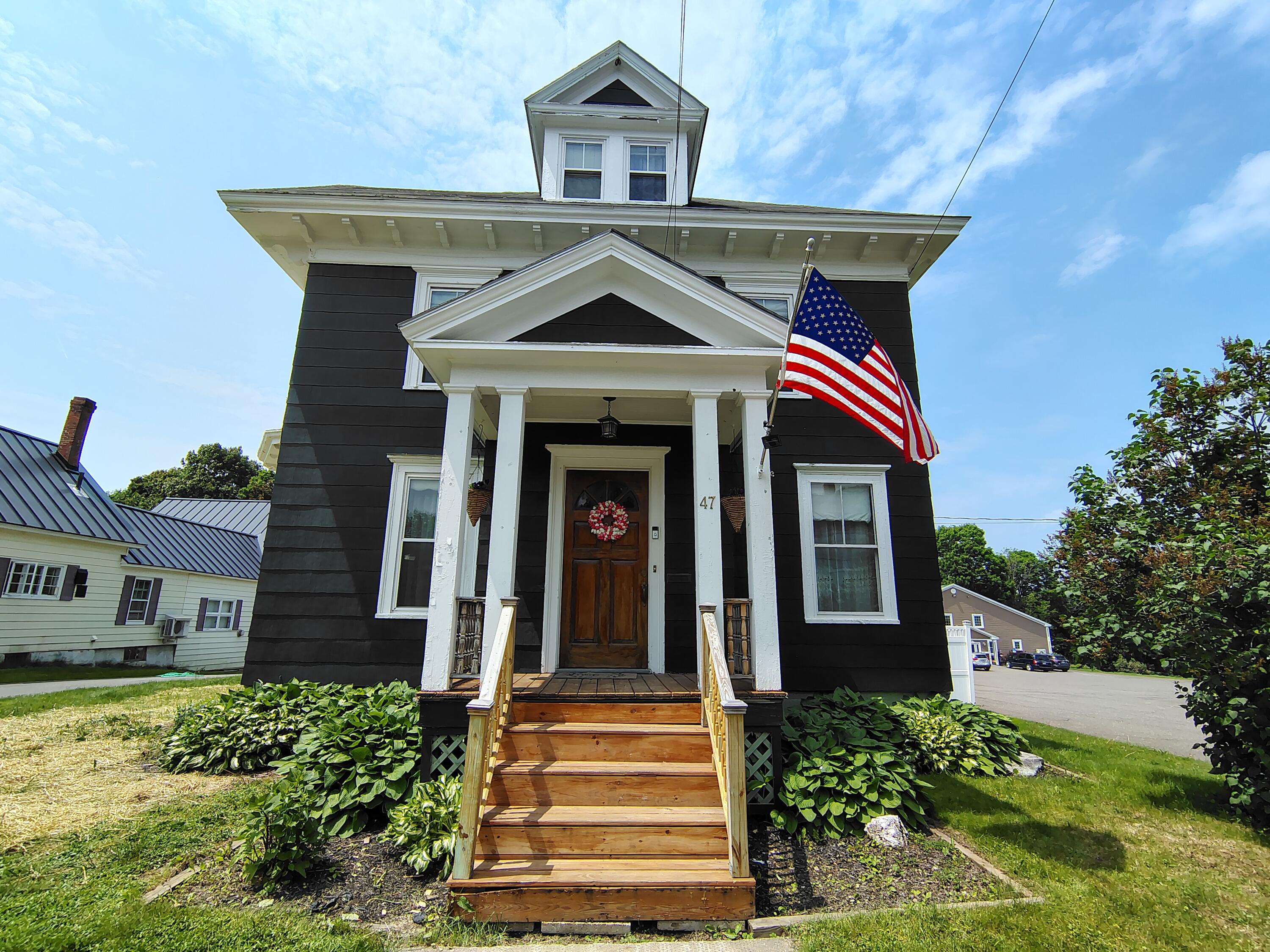 47 High Street Houlton, ME 04730 - Photo 1 of 50 Front
