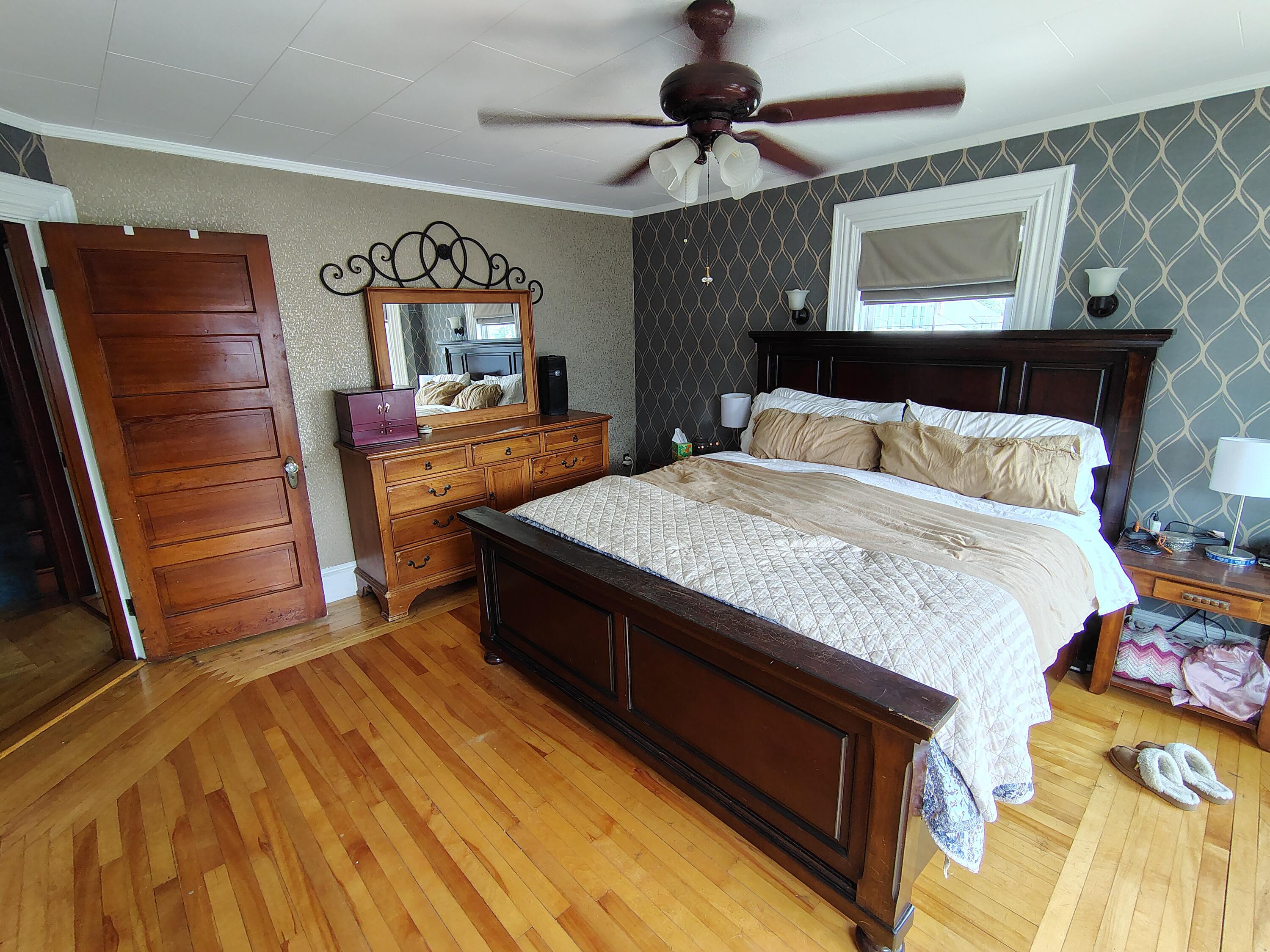 47 High Street Houlton, ME 04730 - Photo 17 of 50 Primary Bedroom