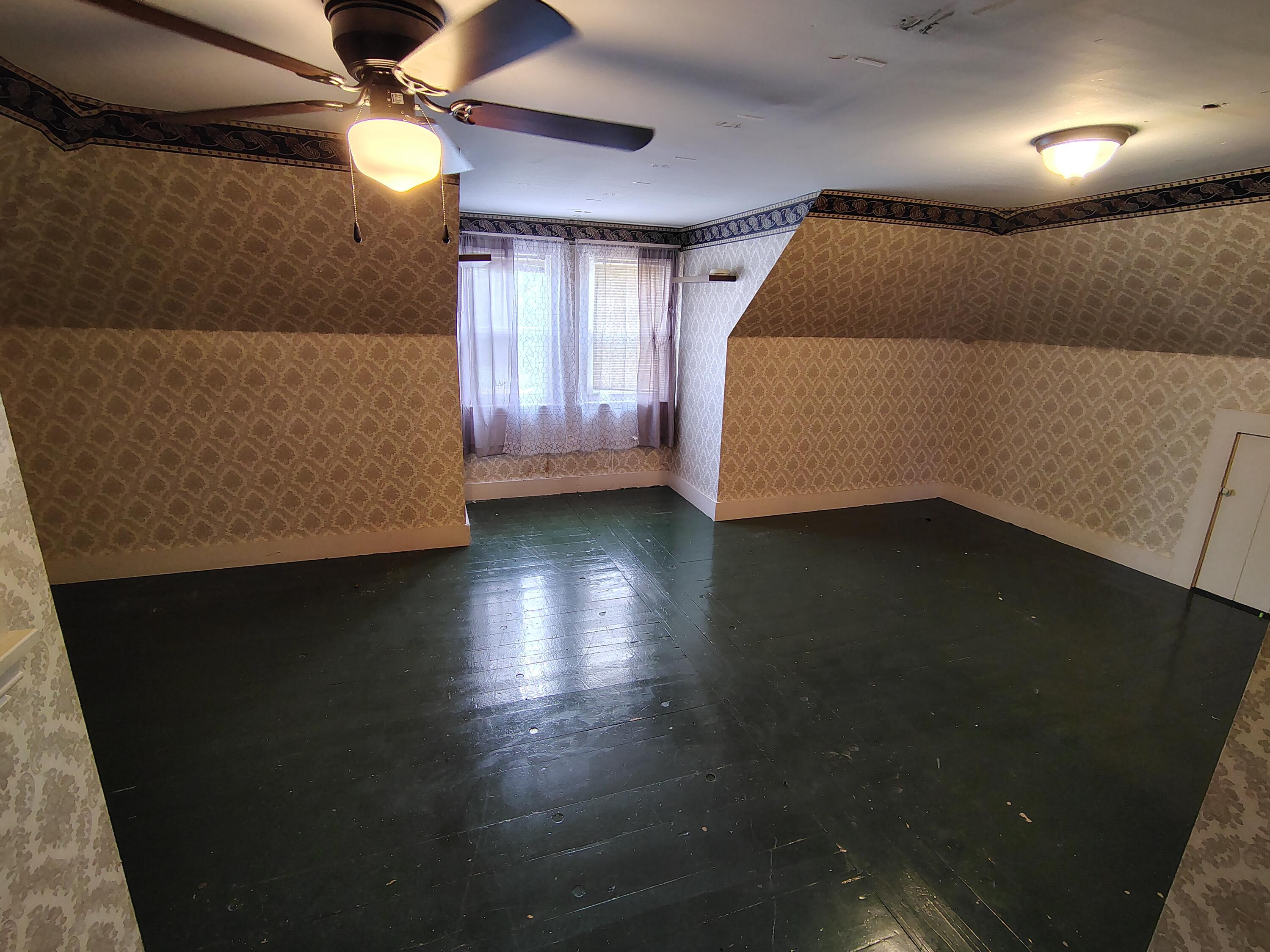 47 High Street Houlton, ME 04730 - Photo 29 of 50 3rd Floor bonus room