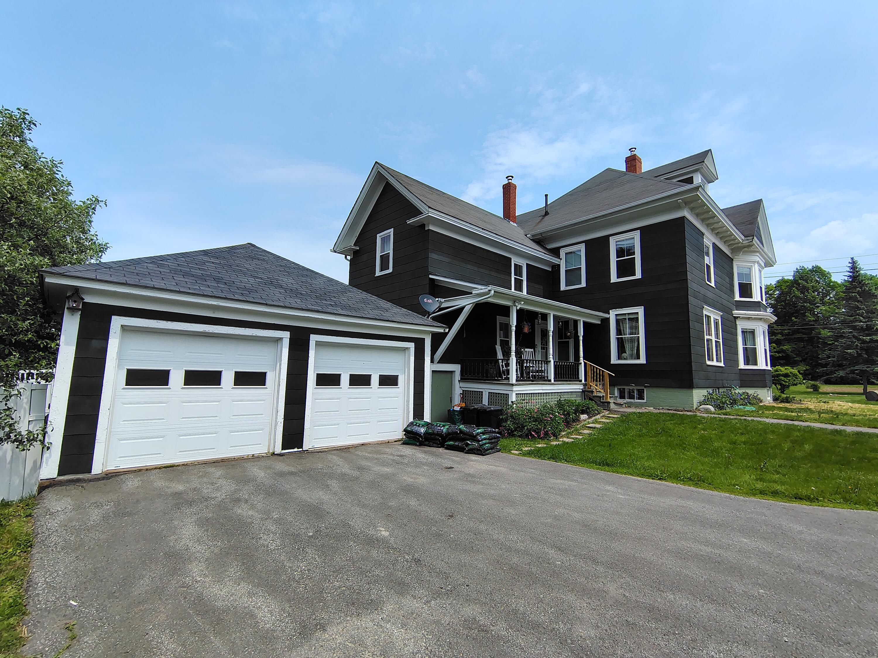 47 High Street Houlton, ME 04730 - Photo 3 of 50 Main Pic