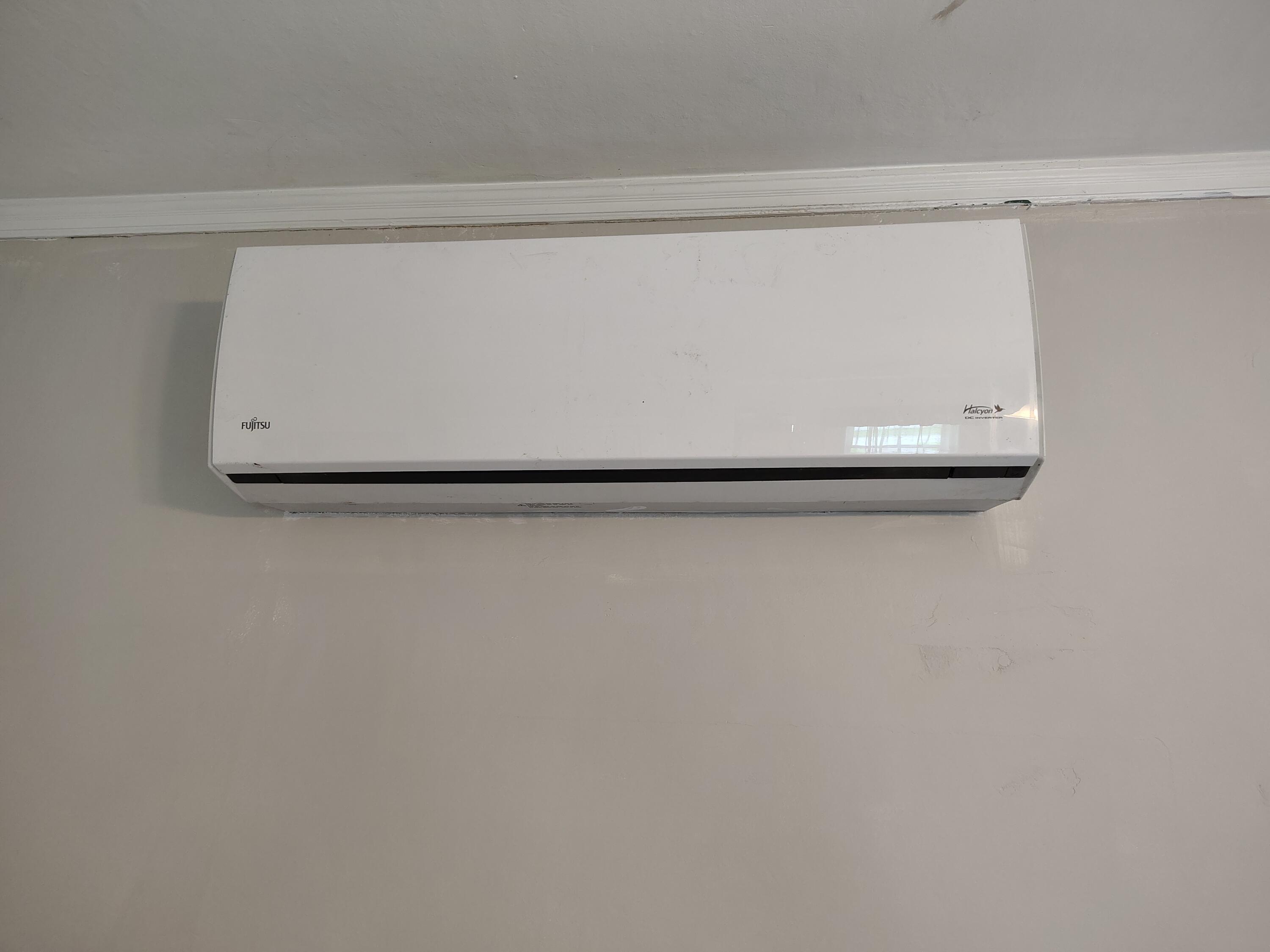 47 High Street Houlton, ME 04730 - Photo 38 of 50 Heat Pump Head