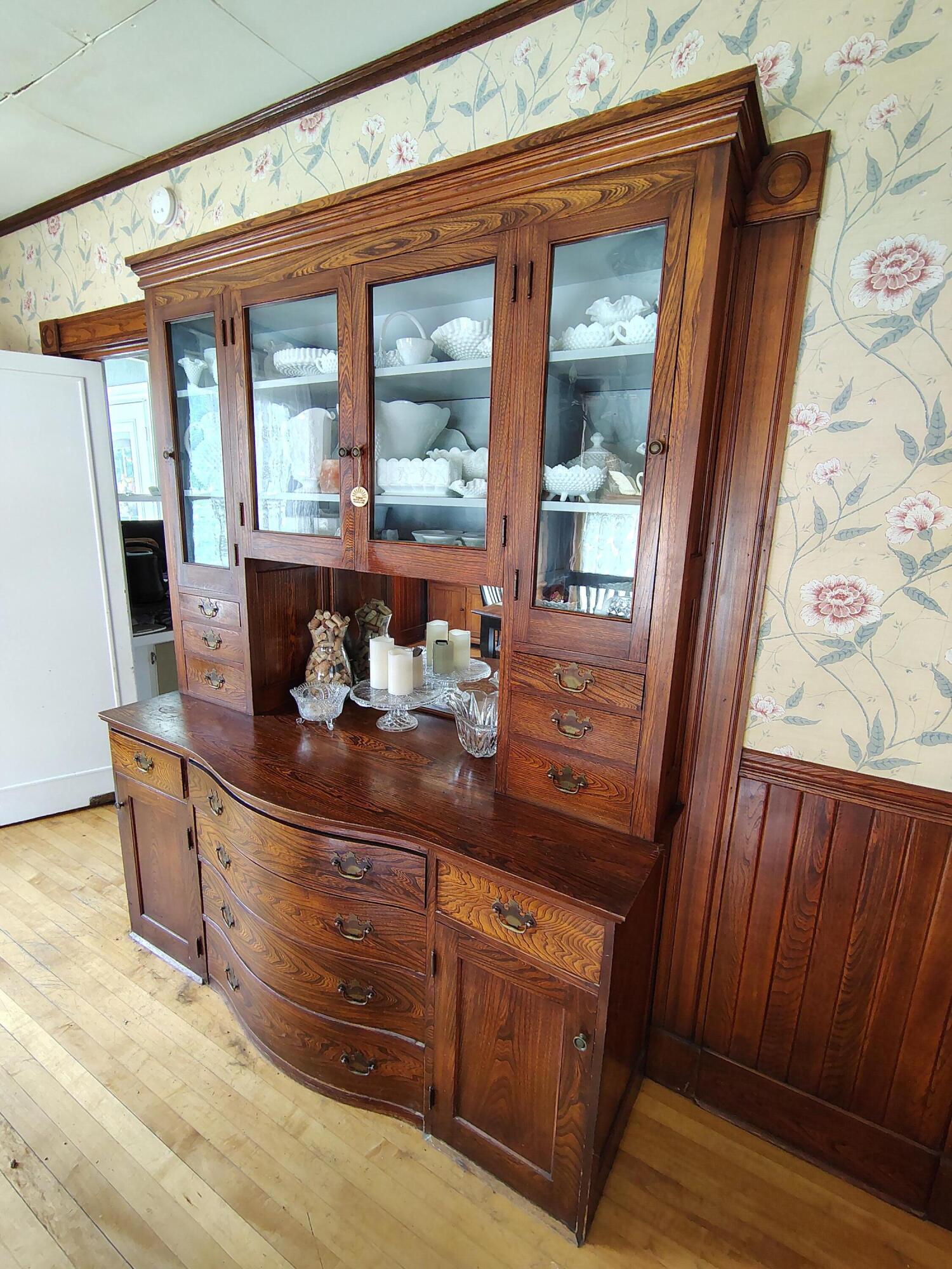 47 High Street Houlton, ME 04730 - Photo 8 of 50 Built-in Hutch