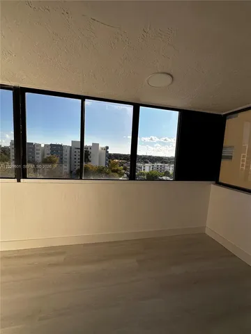 $2,550 | 5055 Northwest 7th Street, Unit 801, Miami, FL 33126