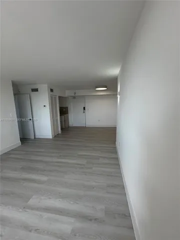 $2,550 | 5055 Northwest 7th Street, Unit 801, Miami, FL 33126