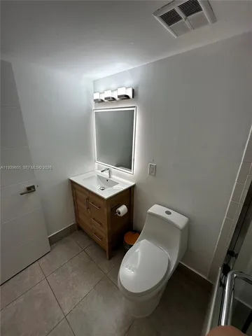 $2,550 | 5055 Northwest 7th Street, Unit 801, Miami, FL 33126