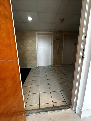 $2,550 | 5055 Northwest 7th Street, Unit 801, Miami, FL 33126