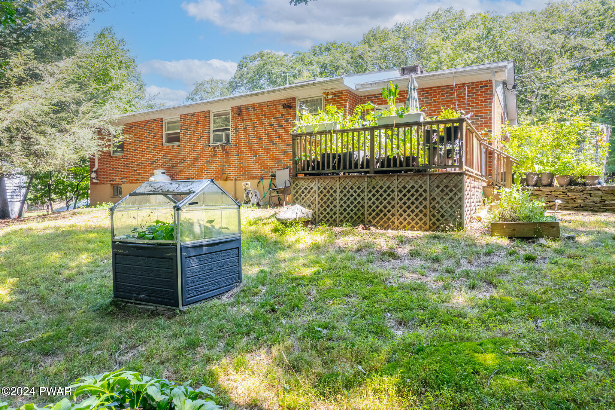 105 Redwood Road Milford, PA 18337 - Photo 13 of 43 Gallery Image 13