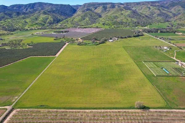 $1,350,000 | 15655 County Road 45, Guinda, CA 95637