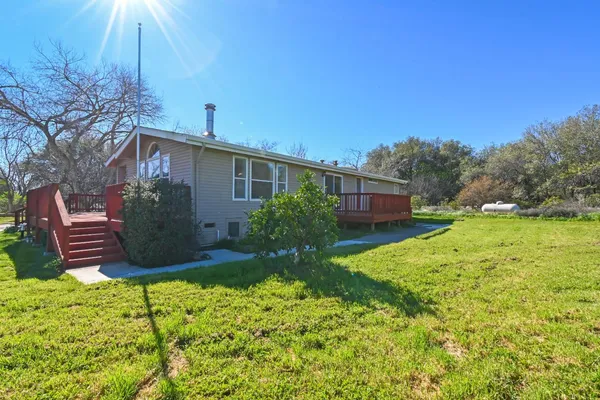 $1,350,000 | 15655 County Road 45, Guinda, CA 95637