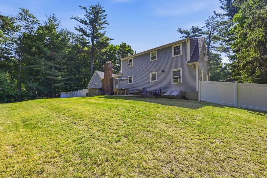 175 Pontoosic Road Westfield, MA 01085 - Photo 34 of 38