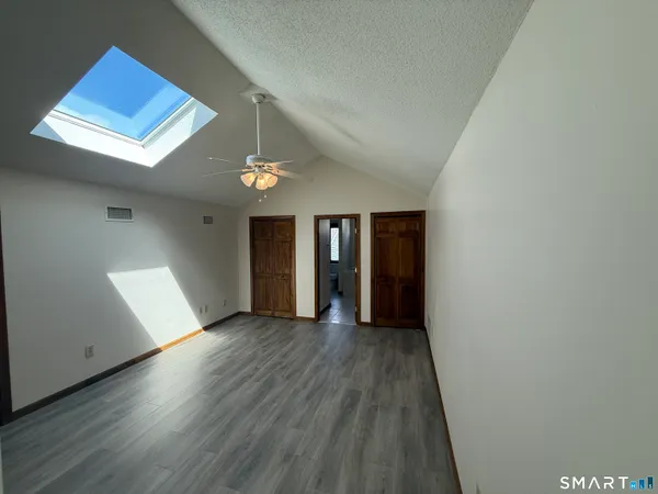 $3,100 | 504 Sandstone Drive, Unit 504, South Windsor, CT 06074