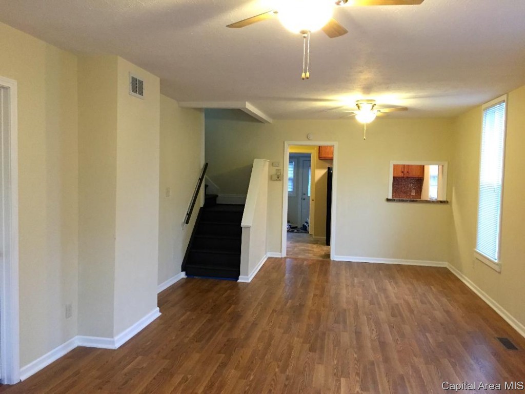 615 New Street Springfield, IL 62704 - Photo 6 of 8