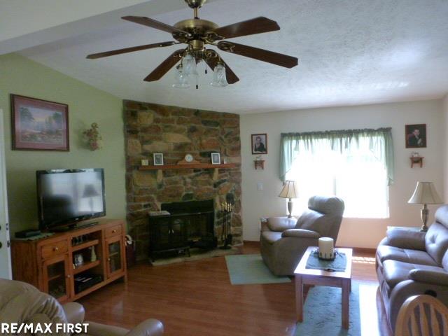 8852 Marr Road Almont, MI 48003 - Photo 16 of 29