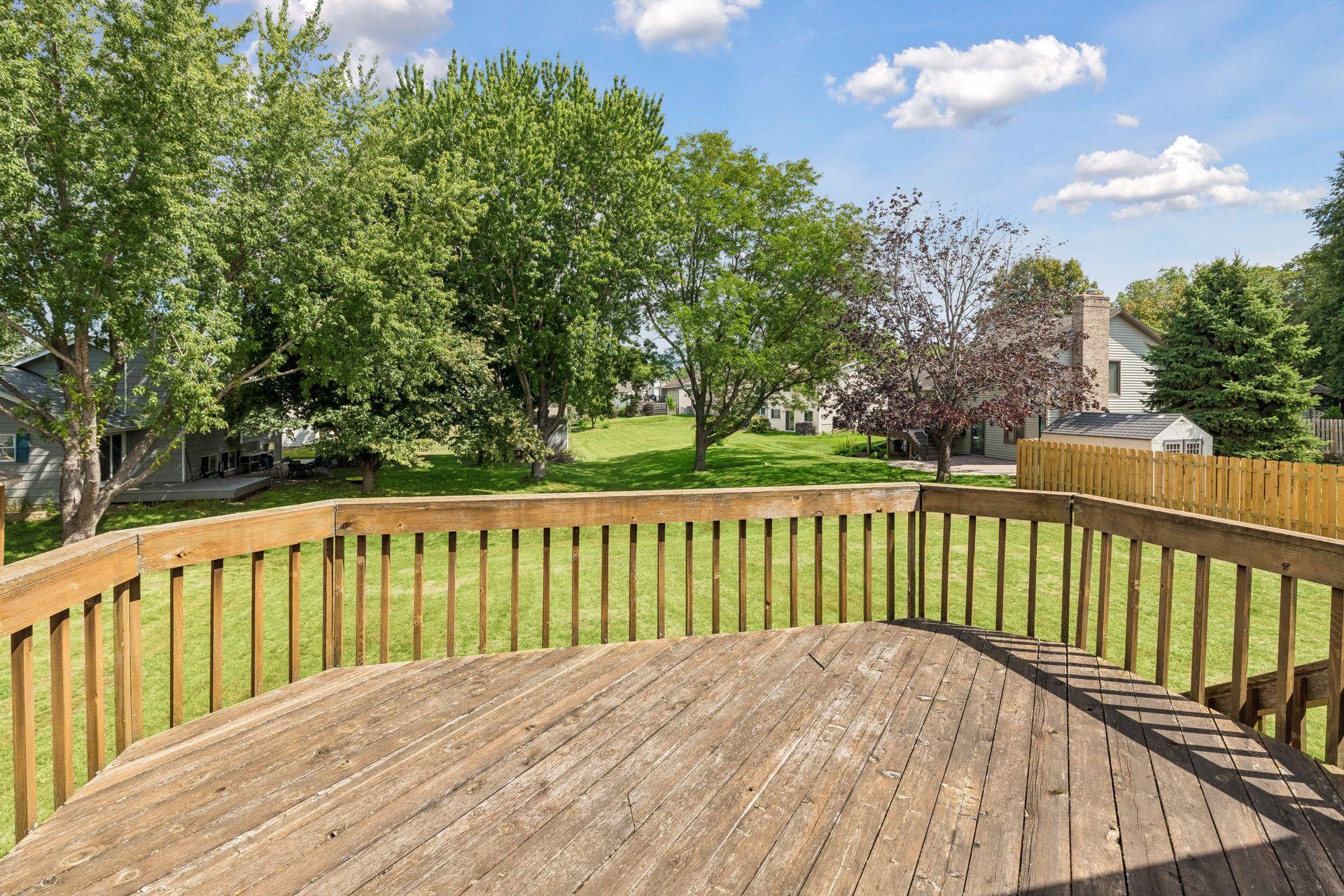 972 Pointe Way Eagan, MN 55123 - Photo 32 of 36 Gallery Image 32