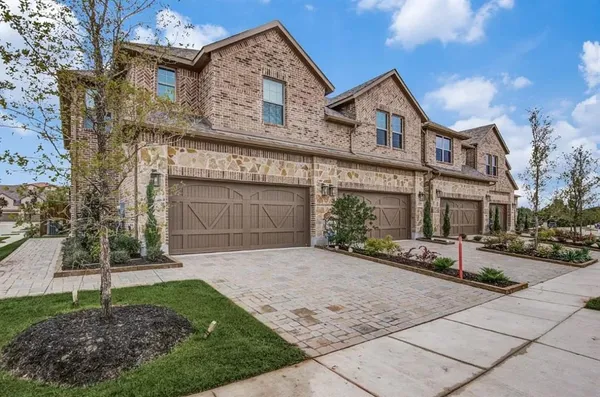 $2,800 | 1038 MJ Brown Street, Allen, TX 75002
