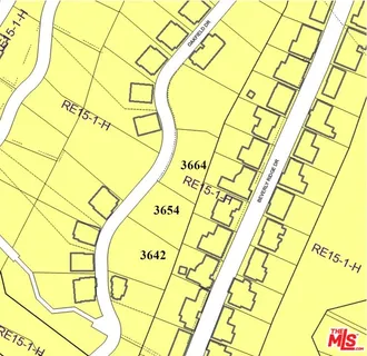 a bathroom with a shower curtain