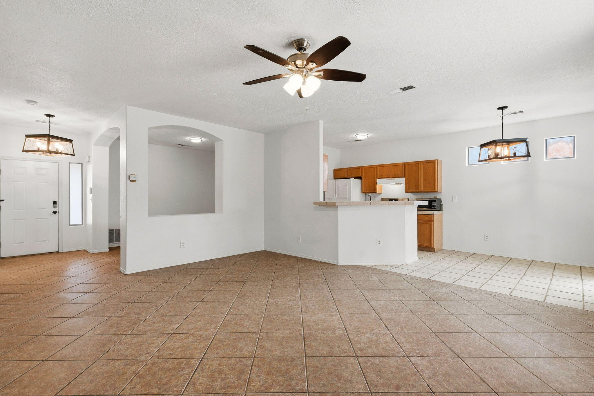 7428 Silverthorne Road Northwest Albuquerque, NM 87114 - Photo 9 of 28 Gallery Image 9