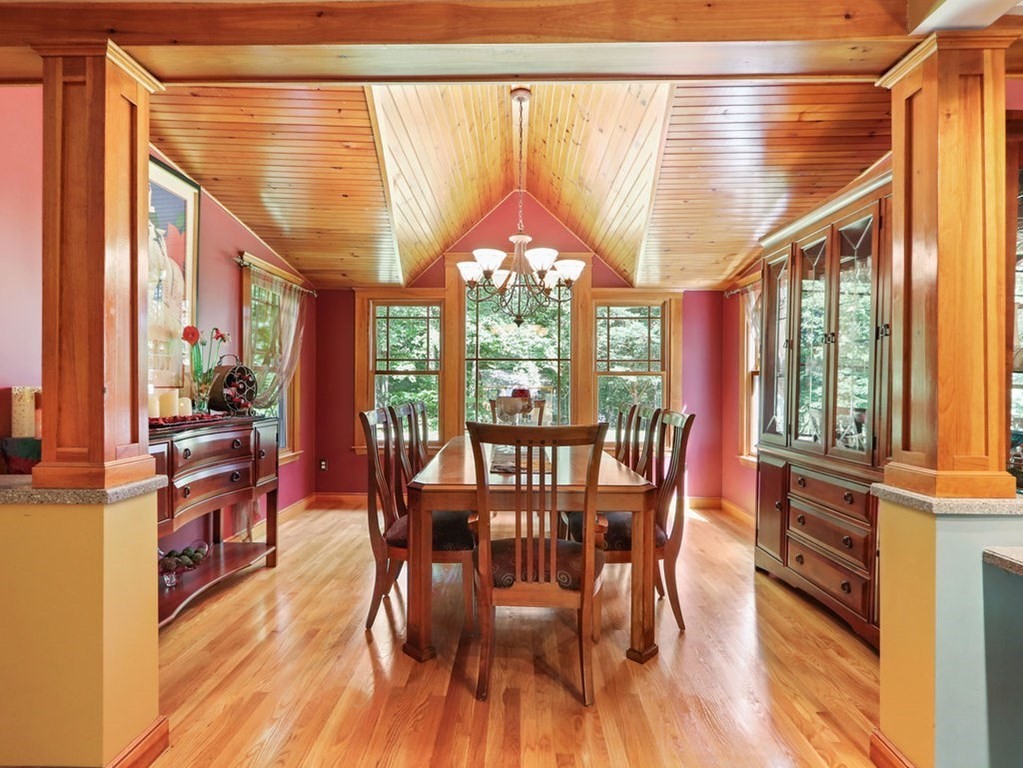 11 Highgate Road Wayland, MA 01778 - Photo 6 of 32