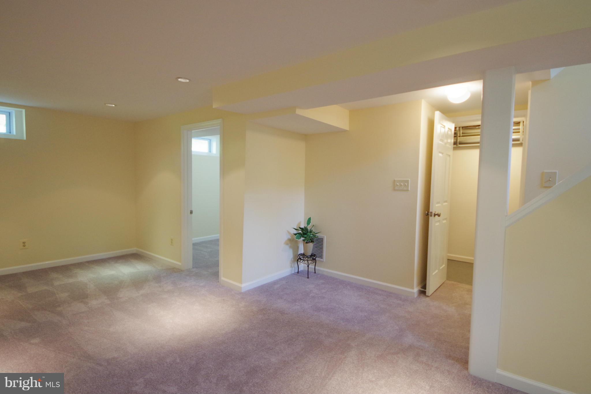 11505 Dewey Road Silver Spring, MD 20906 - Photo 22 of 29 a view of empty room