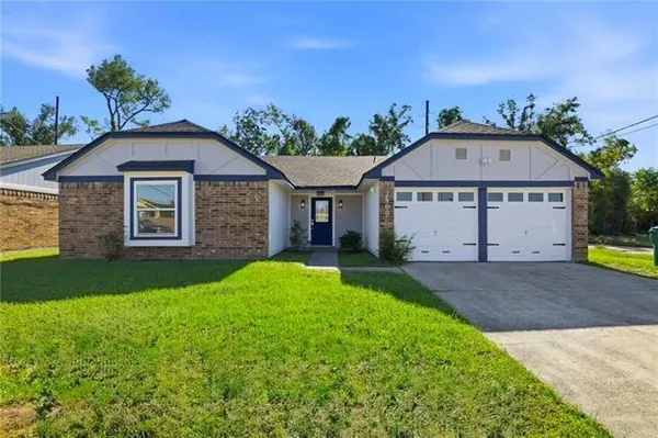 $198,000 | 2800 English Colony Drive, Laplace, LA 70068