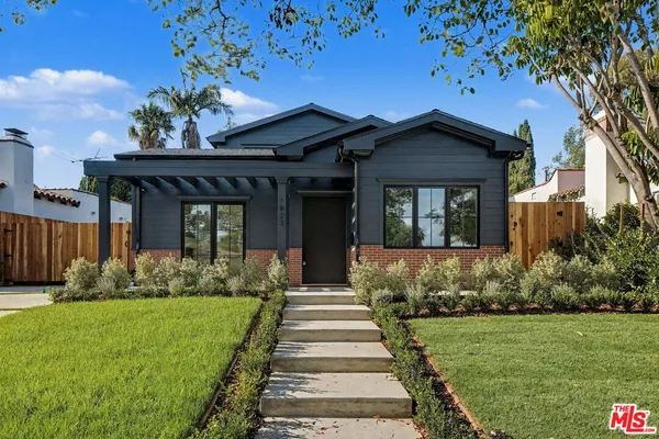$3,695,000 | 1823 South Shenandoah Street, Los Angeles, CA 90035