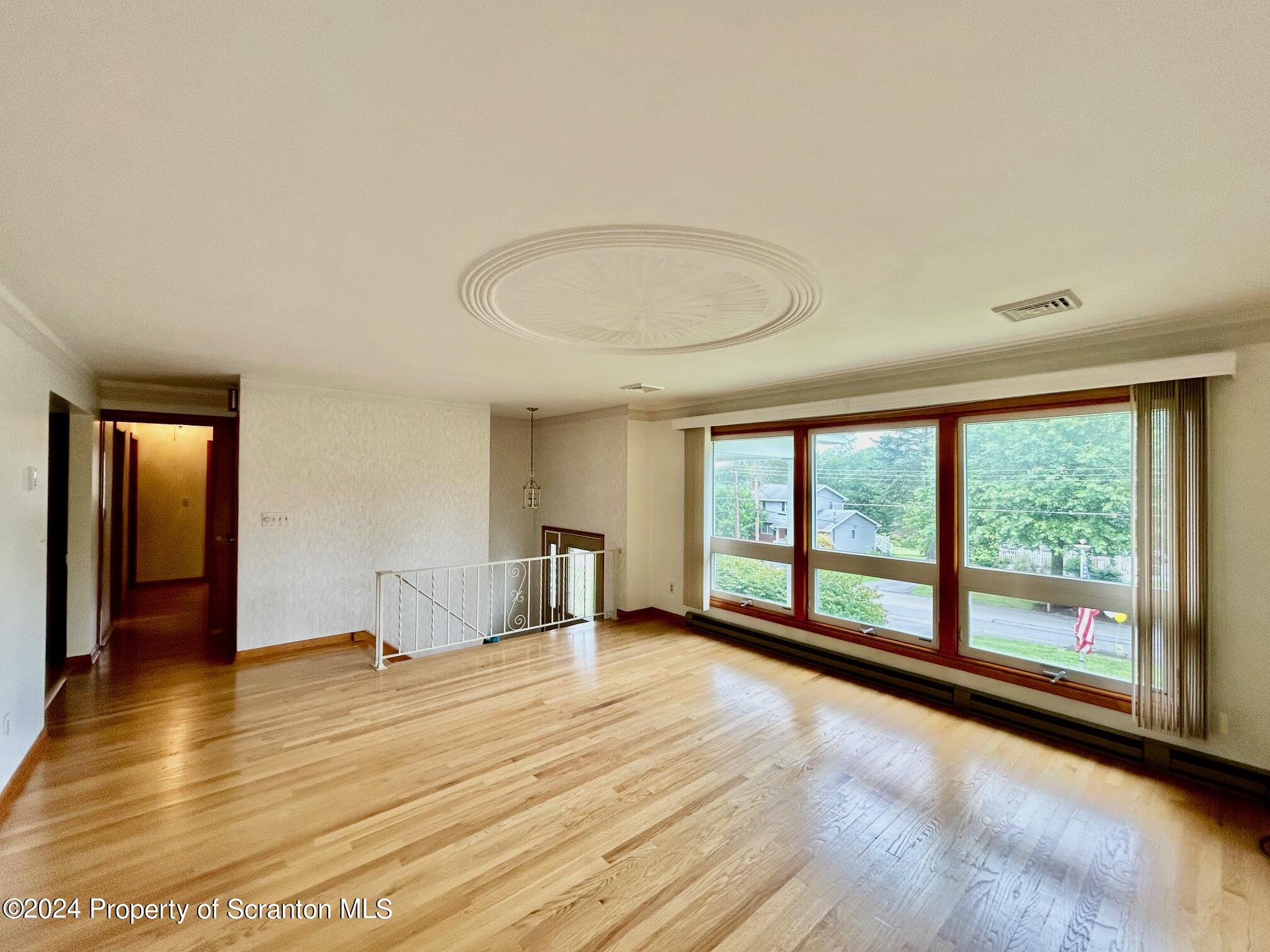 512 Scott Road Clarks Summit, PA 18411 - Photo 8 of 42 Gallery Image 8