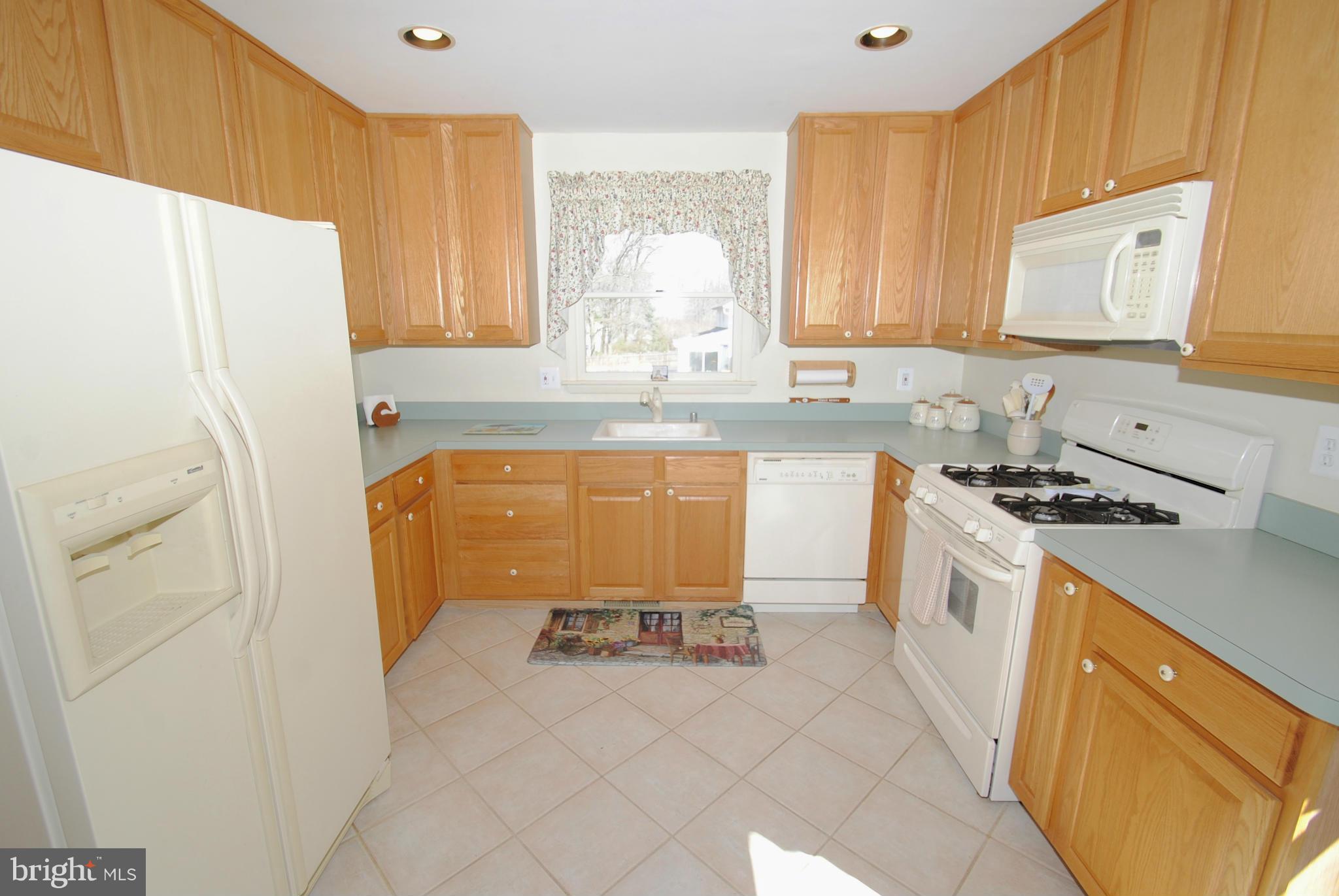 193 Doncaster Road Arnold, MD 21012 - Photo 5 of 30 Kitchen