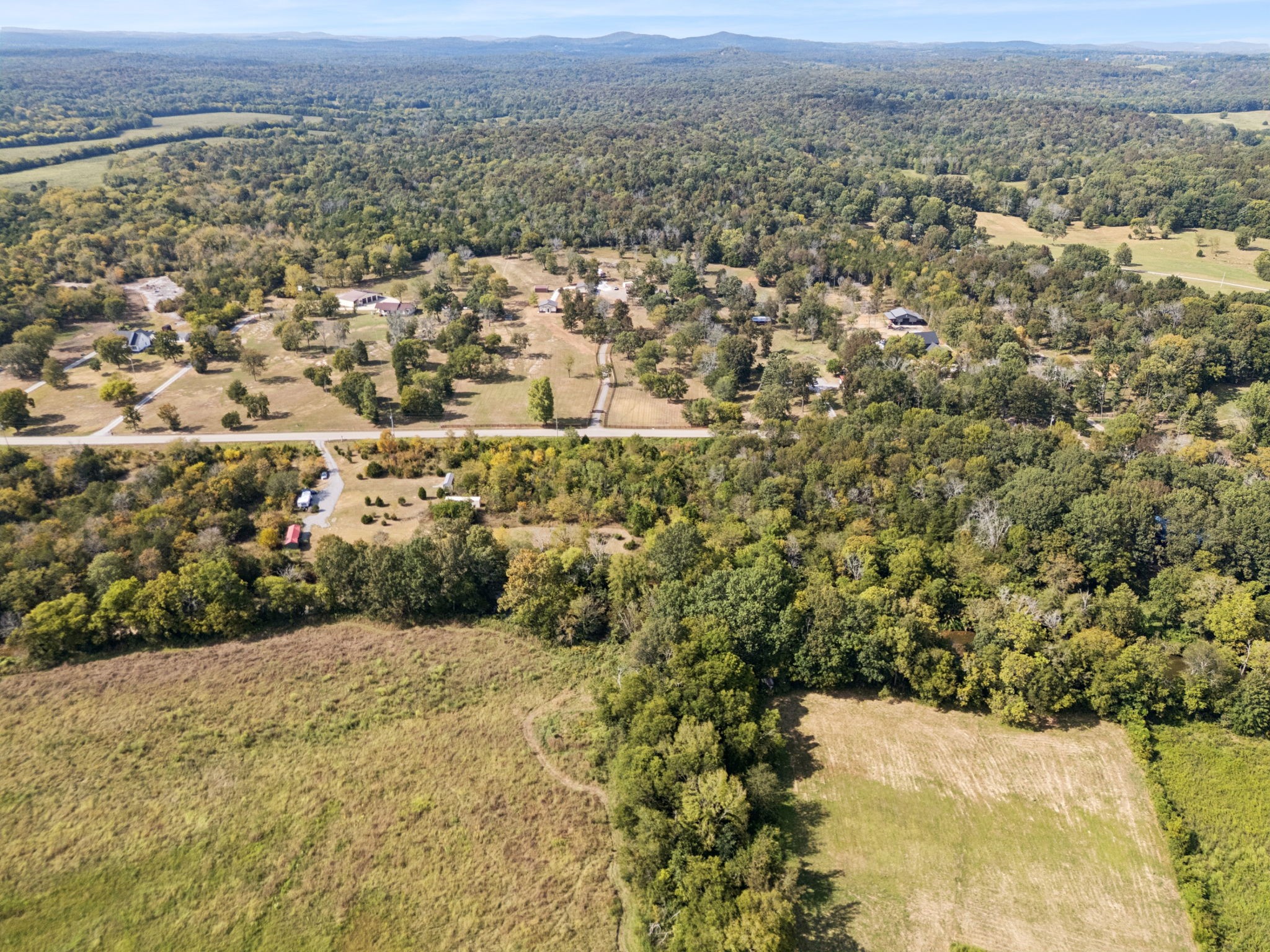 5252 Simmons Bluff Road Lebanon, TN 37090 - Photo 23 of 39 view of city and mountain