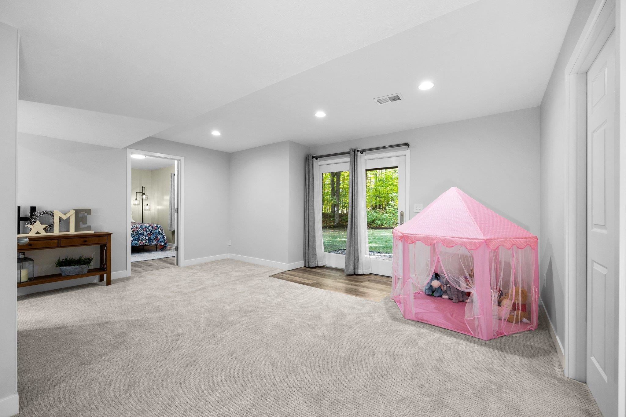1681 Rasho Road Traverse City, MI 49696 - Photo 30 of 37 Gallery Image 30