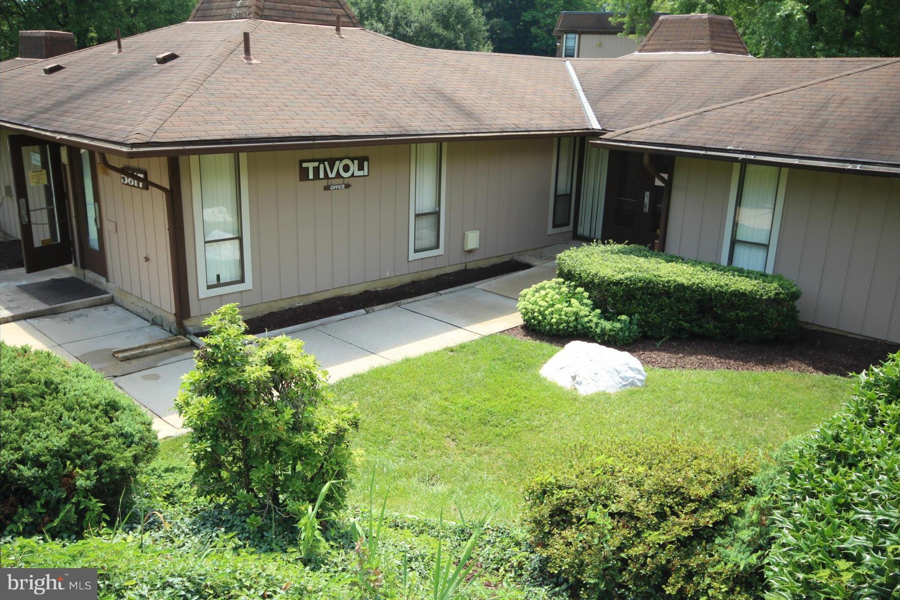 5823 Royal Ridge Drive, Unit C Springfield, VA 22152 - Photo 27 of 30 Community room/ condo association