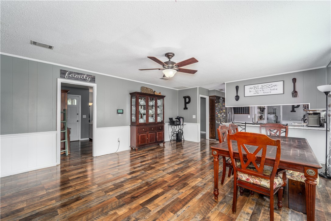 1561 Huckaby Road Waycross, GA 31503 - Photo 7 of 28