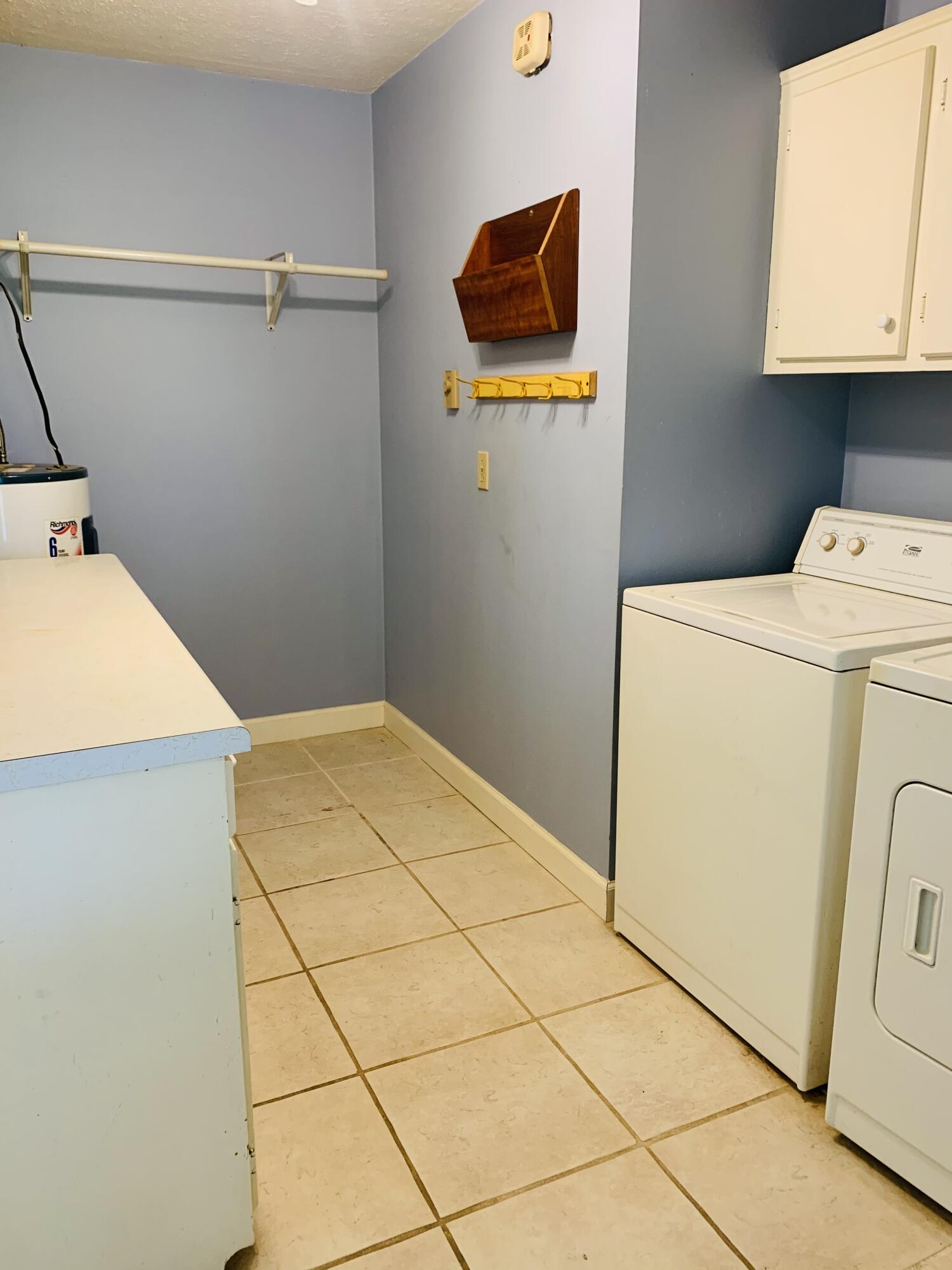 2142 Perry Rogers Road Lancaster, KY 40444 - Photo 39 of 52 57125D11-4F80-4006-A402-CC59B727EBA0