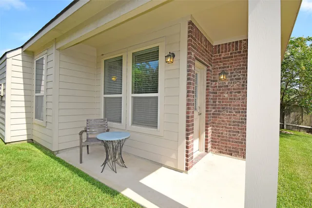 $2,595 | 11507 Bermondsey Drive, Tomball, TX 77377