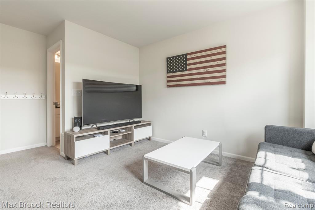 919 Barclay Circle, Unit 37 Rochester Hills, MI 48307 - Photo 45 of 56