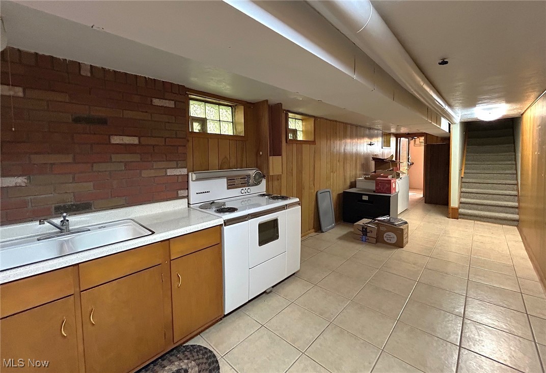 1621 State Road Hinckley, OH 44233 - Photo 24 of 40 Second Kitchen in the Basement with tile floors