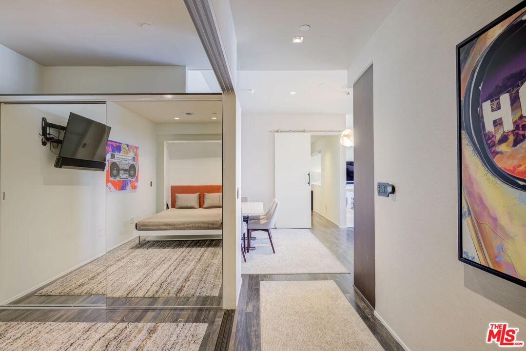 1645 Vine Street, Unit 908 Los Angeles, CA 90028 - Photo 34 of 58