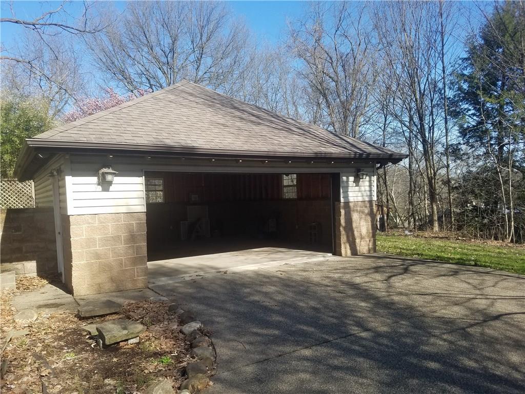 515 Bevington Road Pittsburgh, PA 15221 - Photo 17 of 22 Gallery Image 17