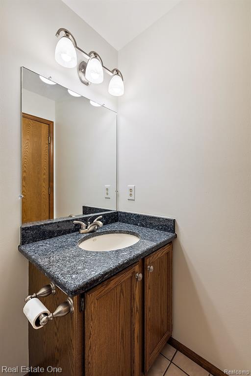 1276 Pembroke Drive Rochester Hills, MI 48307 - Photo 27 of 49