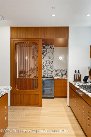 $250,000 | 701 Gibson Avenue, Aspen, CO 81611