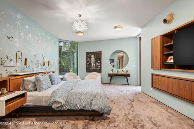 $250,000 | 701 Gibson Avenue, Aspen, CO 81611