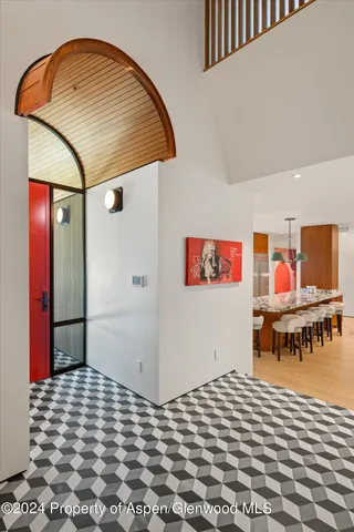 $250,000 | 701 Gibson Avenue, Aspen, CO 81611