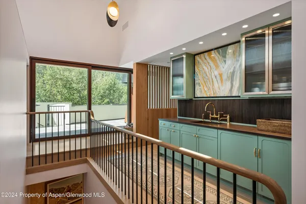 $250,000 | 701 Gibson Avenue, Aspen, CO 81611