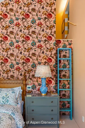 $250,000 | 701 Gibson Avenue, Aspen, CO 81611