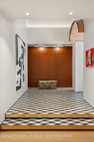 $250,000 | 701 Gibson Avenue, Aspen, CO 81611