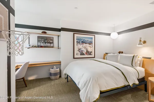 $250,000 | 701 Gibson Avenue, Aspen, CO 81611