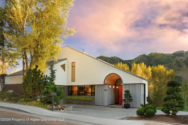 $250,000 | 701 Gibson Avenue, Aspen, CO 81611