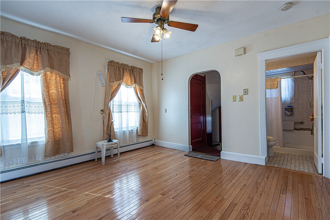 34 Tweed Street Pawtucket, RI 02861 - Photo 8 of 26 Gallery Image 8