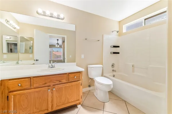 $1,495 | 350 South Durango Drive, Unit 233, Las Vegas, NV 89145