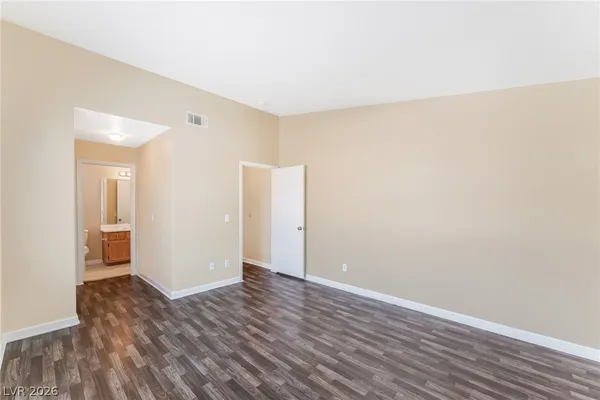 $1,495 | 350 South Durango Drive, Unit 233, Las Vegas, NV 89145